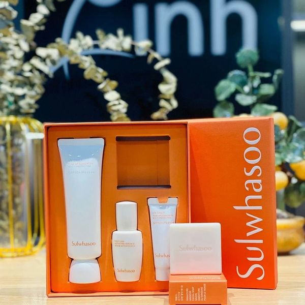 煥白補濕防曬乳霜50ml 套裝(雪花秀Sulwhasoo UV Daily Essential