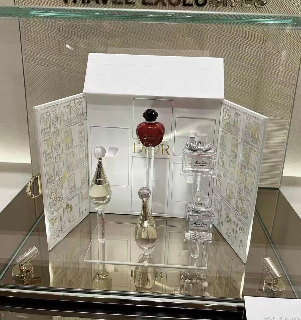 DIOR-迪奧LE MINI 30 MONTAIGNE蒙田大道經典香水5件禮盒套裝